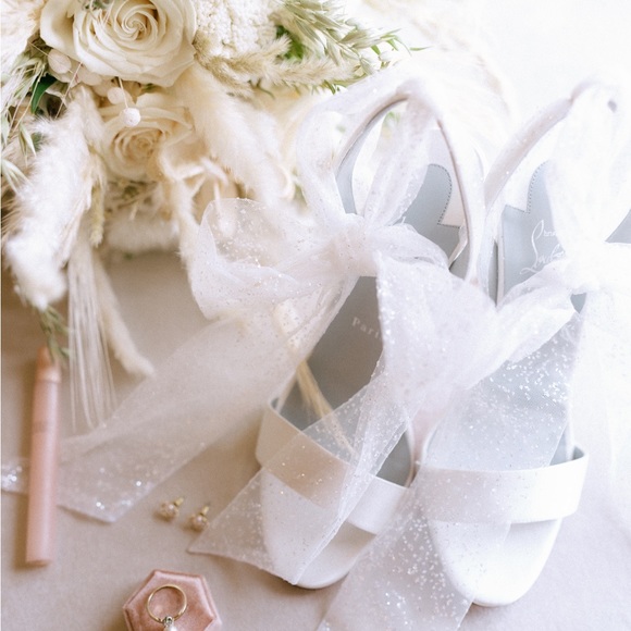 Christian Louboutin Desert 100 satin and glittered tulle sandals - Picture 2 of 4